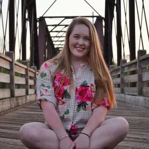 Meet your Posher, Carly